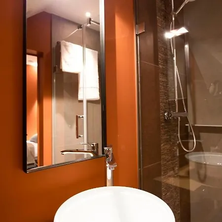 B-lodge Boutique 3*